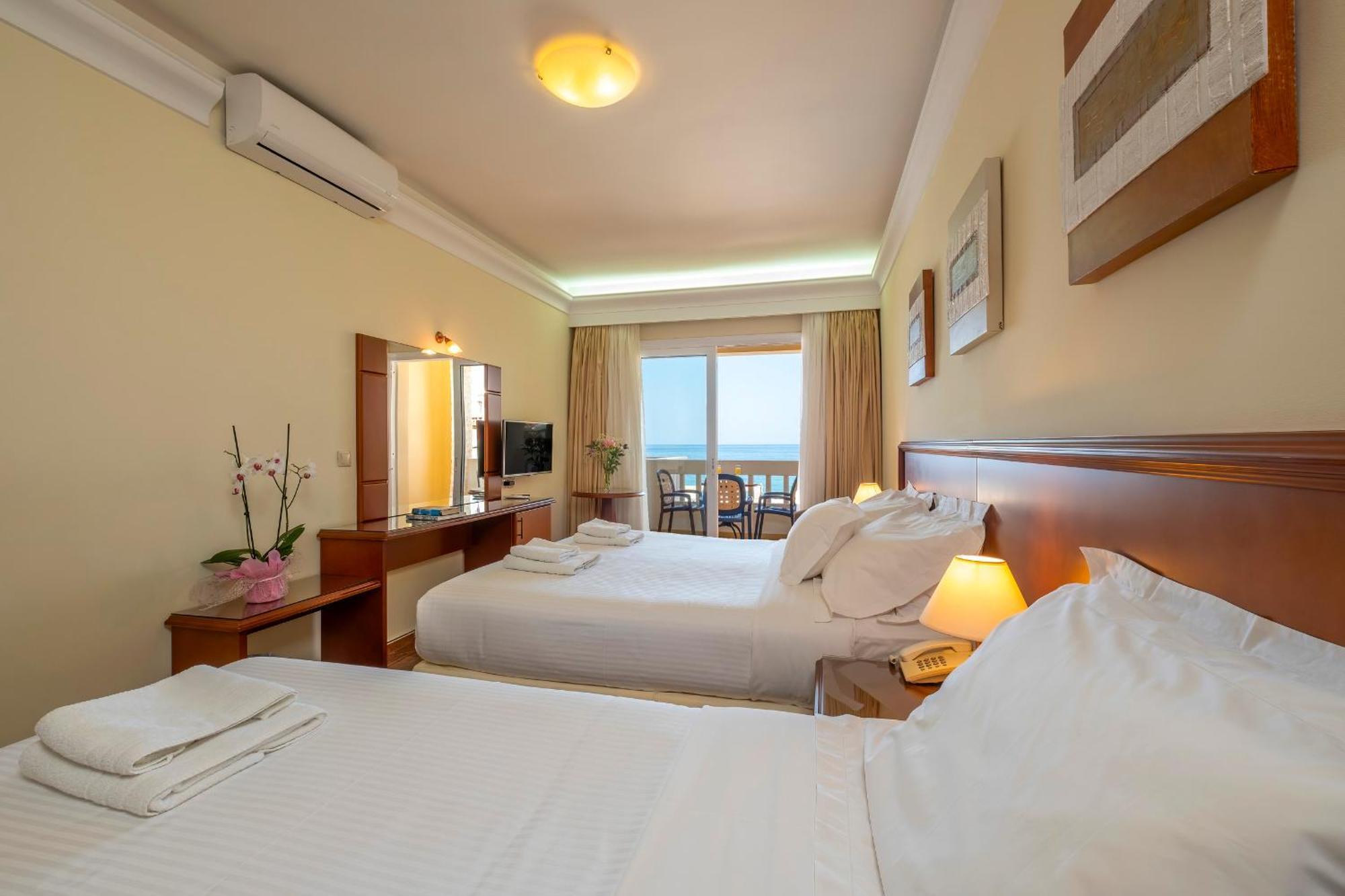 קלמאקי Porto Alegre Hotel מראה חיצוני תמונה