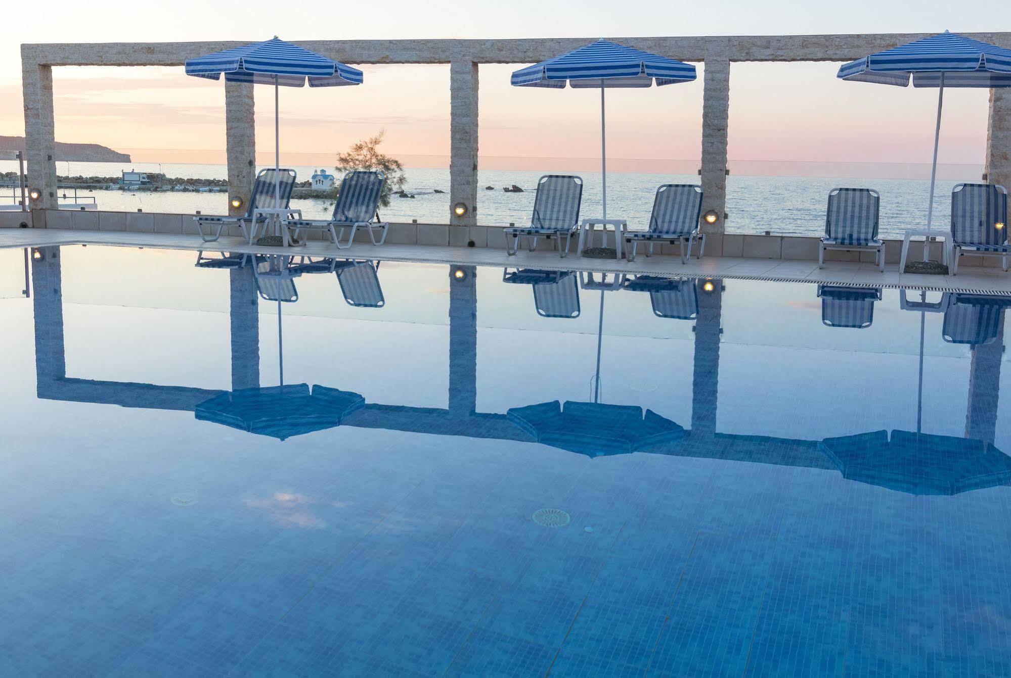 קלמאקי Porto Alegre Hotel מראה חיצוני תמונה